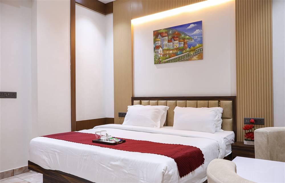 The Glam — 5 June glam-24